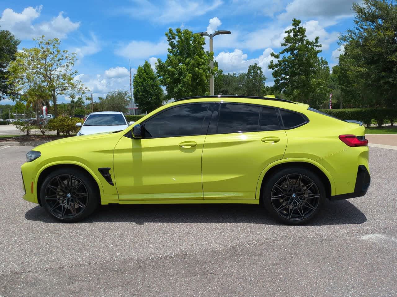 Thumbnail: 2022 BMW X4 - 3