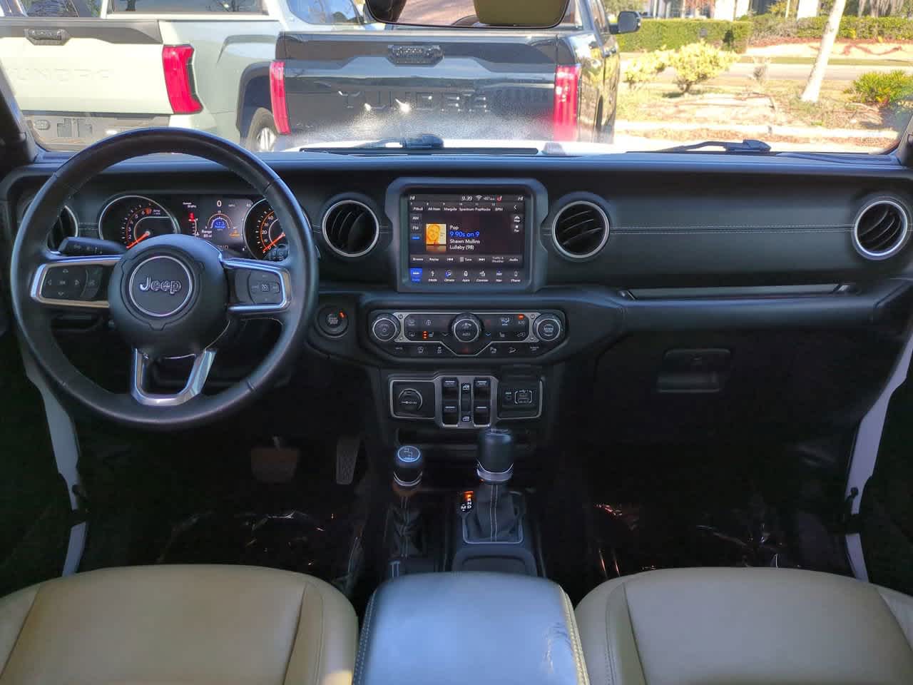 Thumbnail: 2018 Jeep Wrangler - 14