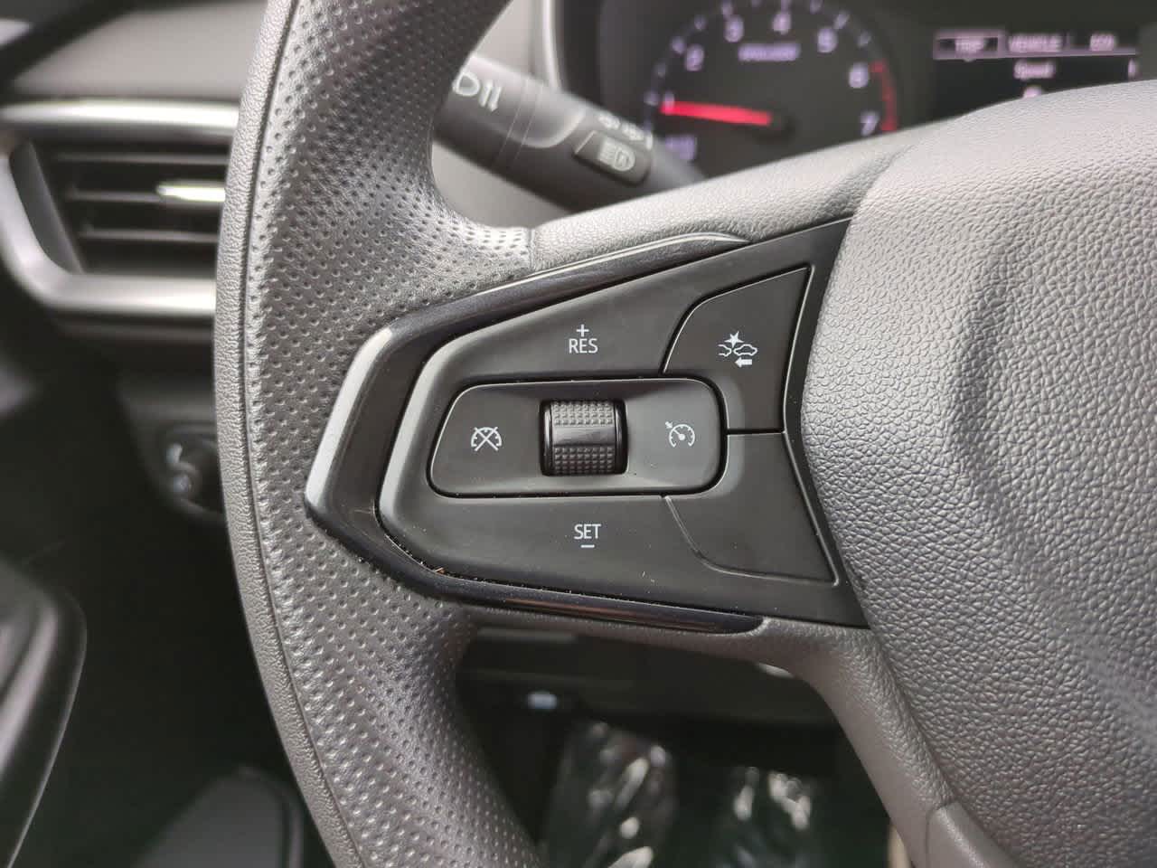 Thumbnail: 2021 Chevrolet TrailBlazer - 22