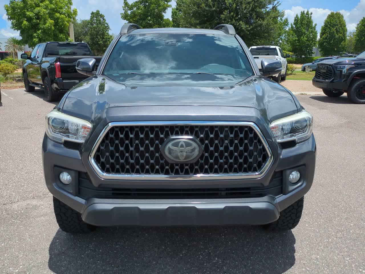 Thumbnail: 2018 Toyota Tacoma - 9