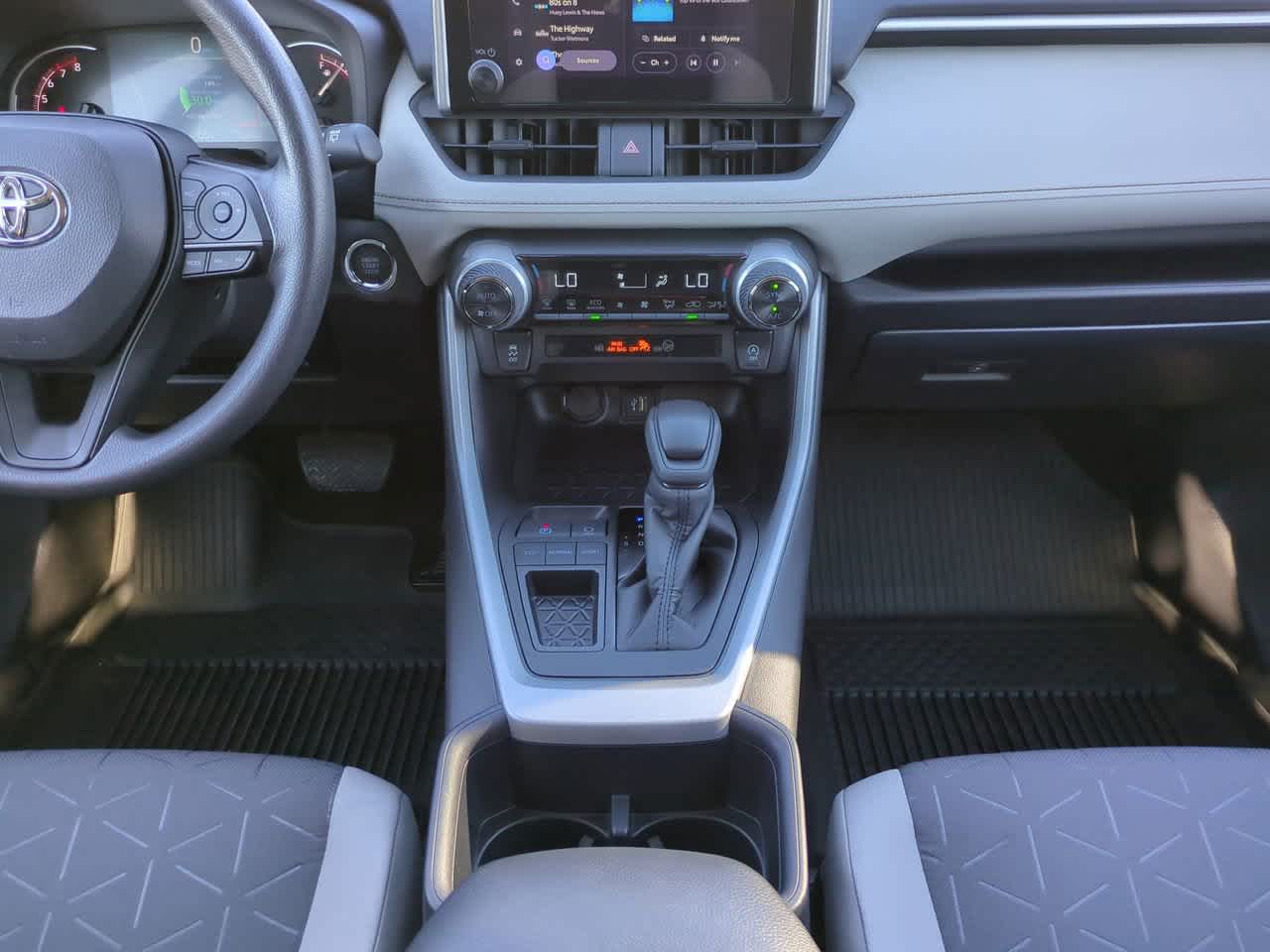 Thumbnail: 2025 Toyota RAV4 - 18