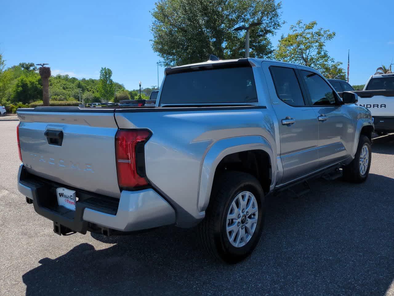 Thumbnail: 2025 Toyota Tacoma - 6