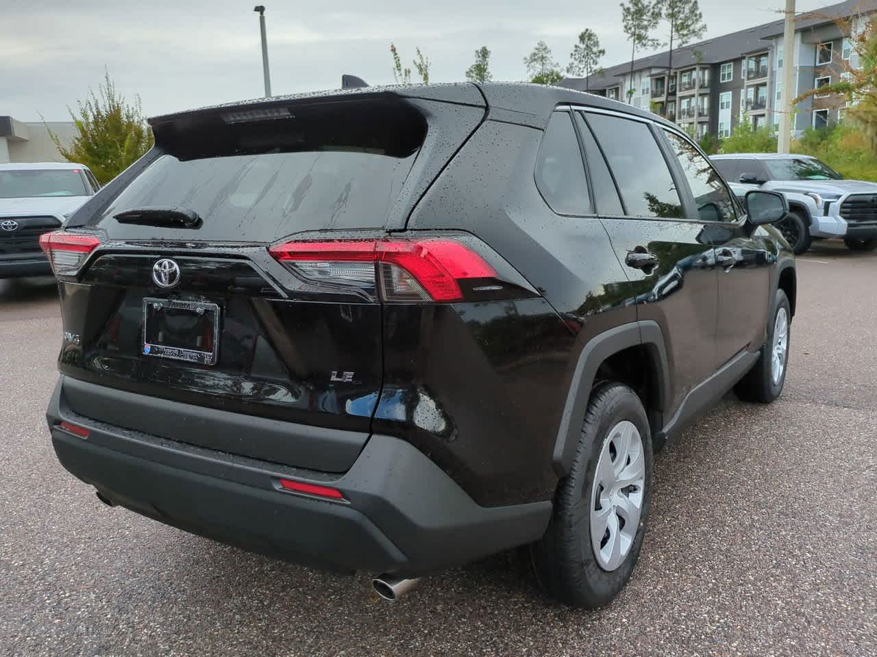 Thumbnail: 2025 Toyota RAV4 - 6