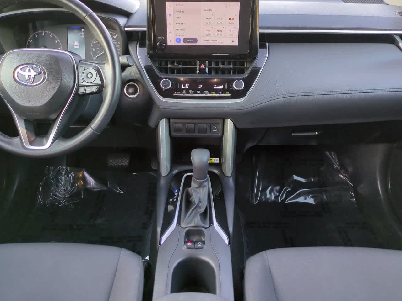 Thumbnail: 2023 Toyota Corolla Cross - 18