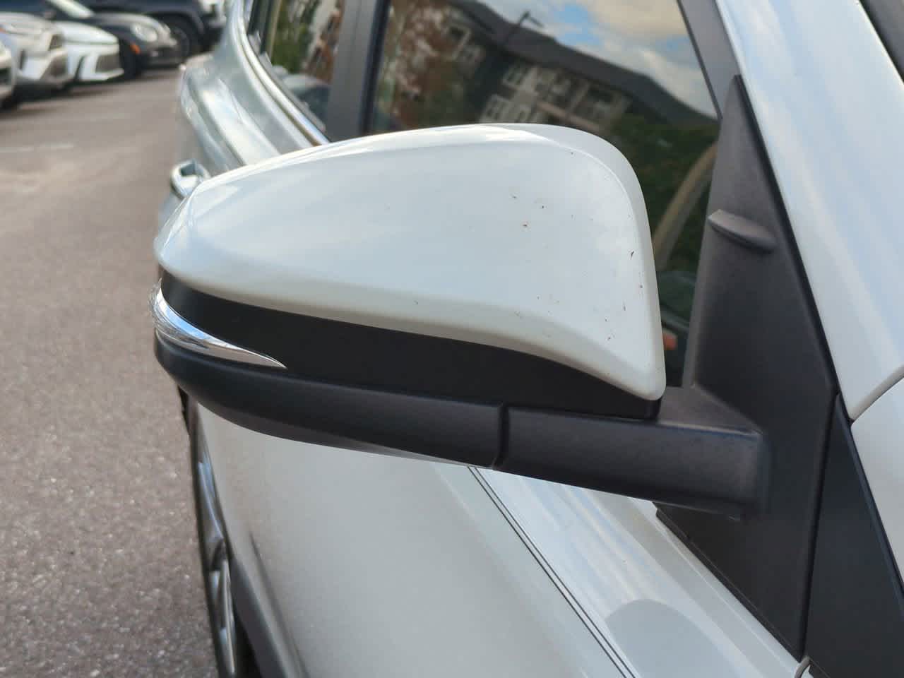 Thumbnail: 2018 Toyota RAV4 - 13