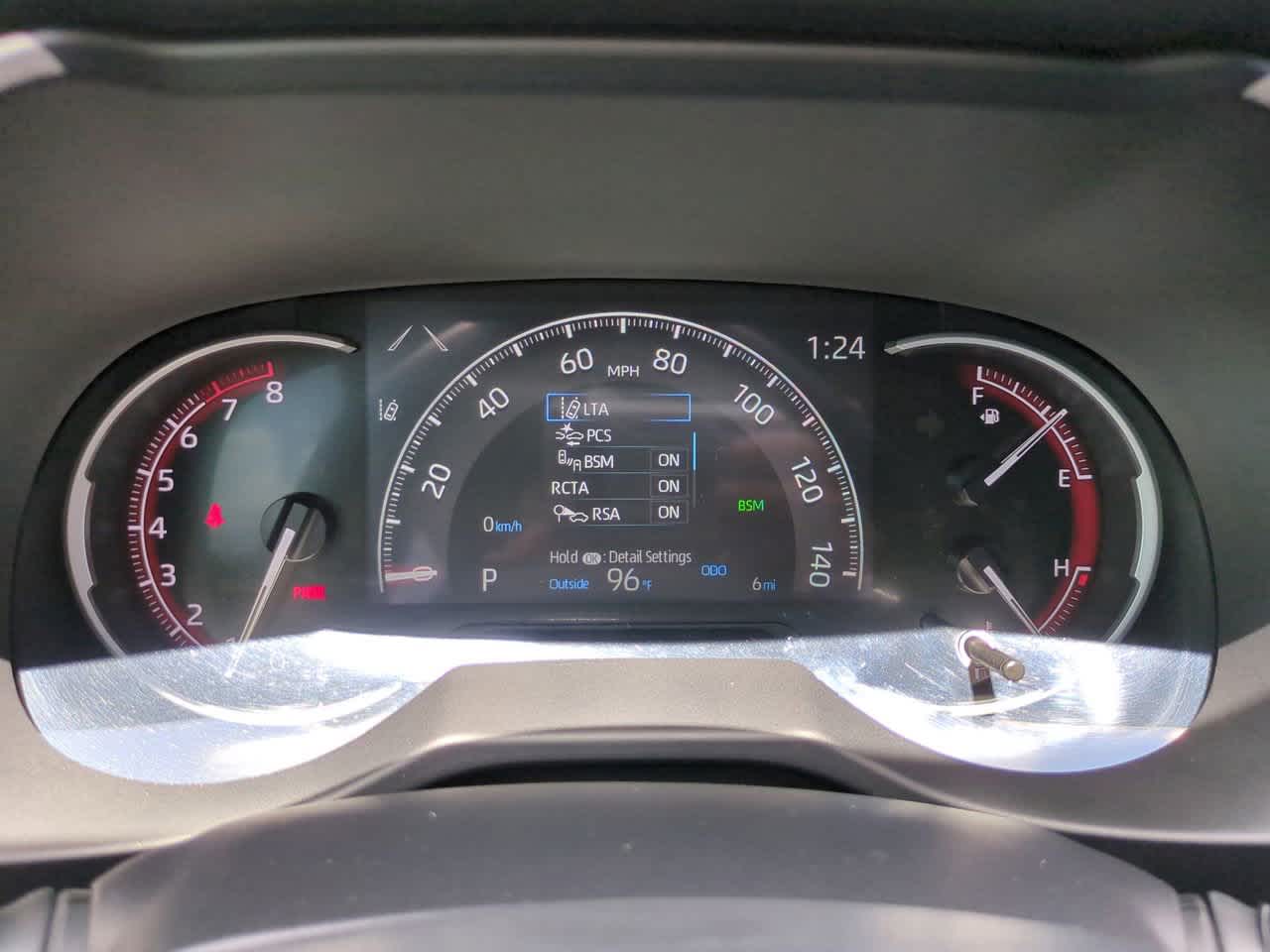 Thumbnail: 2025 Toyota RAV4 - 24