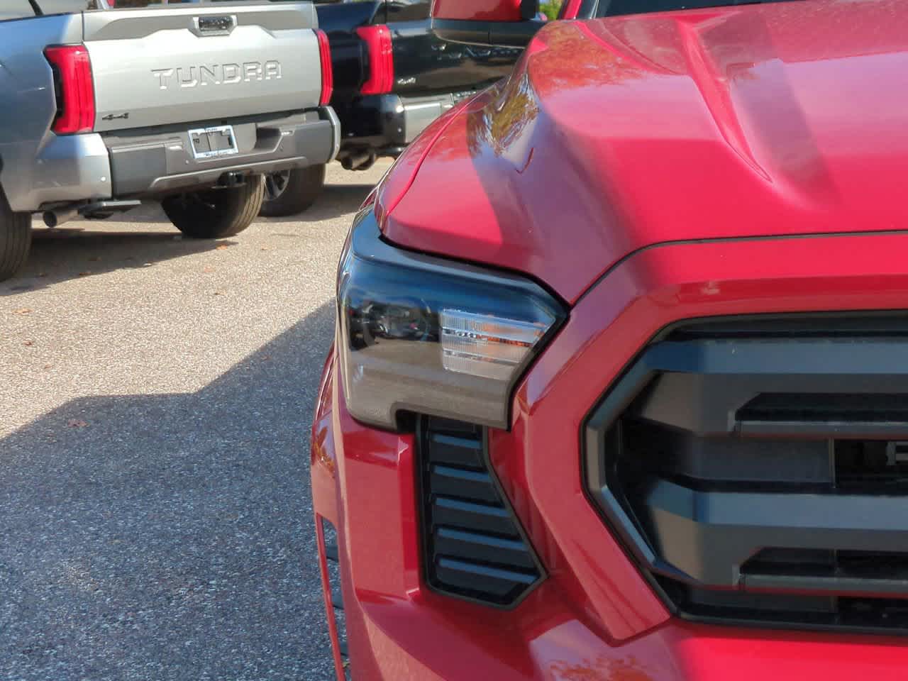 Thumbnail: 2025 Toyota Tacoma - 10