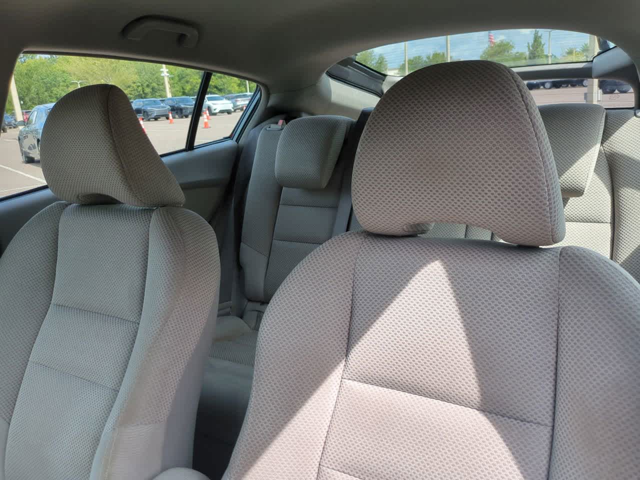 Thumbnail: 2011 Honda Insight - 8