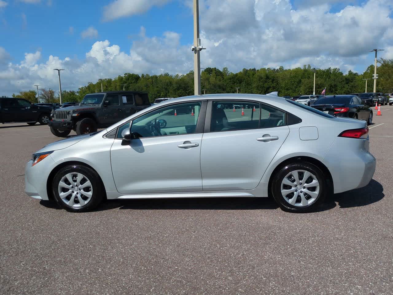 Thumbnail: 2024 Toyota Corolla - 3