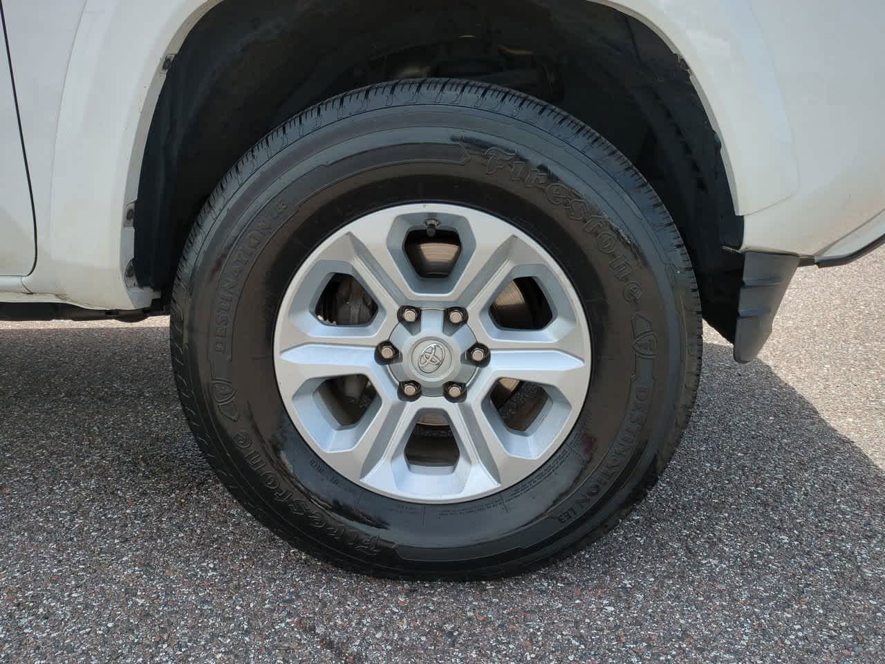 2017 Toyota Tacoma SR5 11