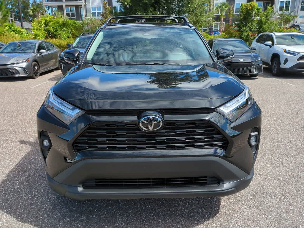 Thumbnail: 2025 Toyota RAV4 - 9