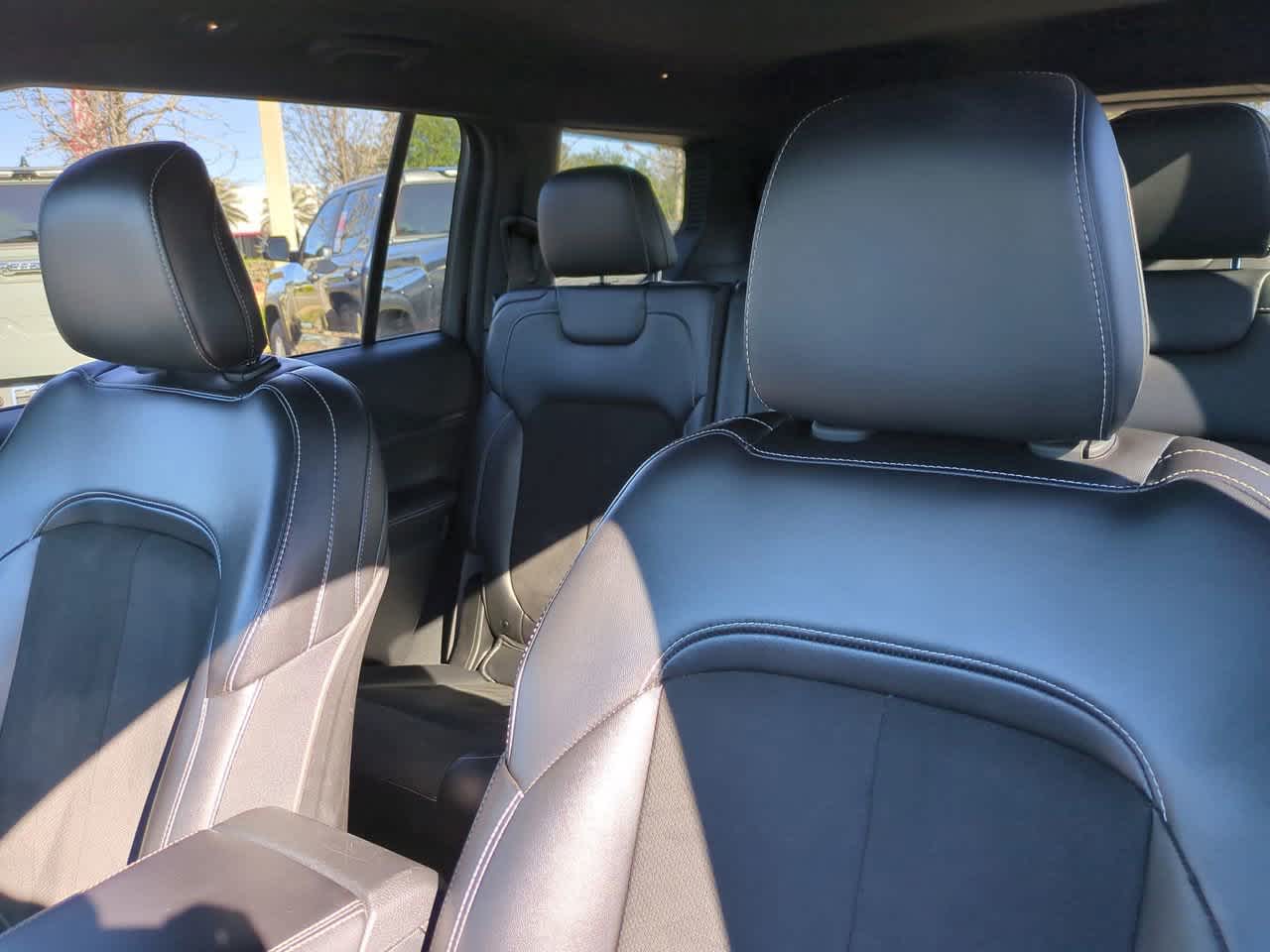 Thumbnail: 2024 Jeep Grand Cherokee L - 8