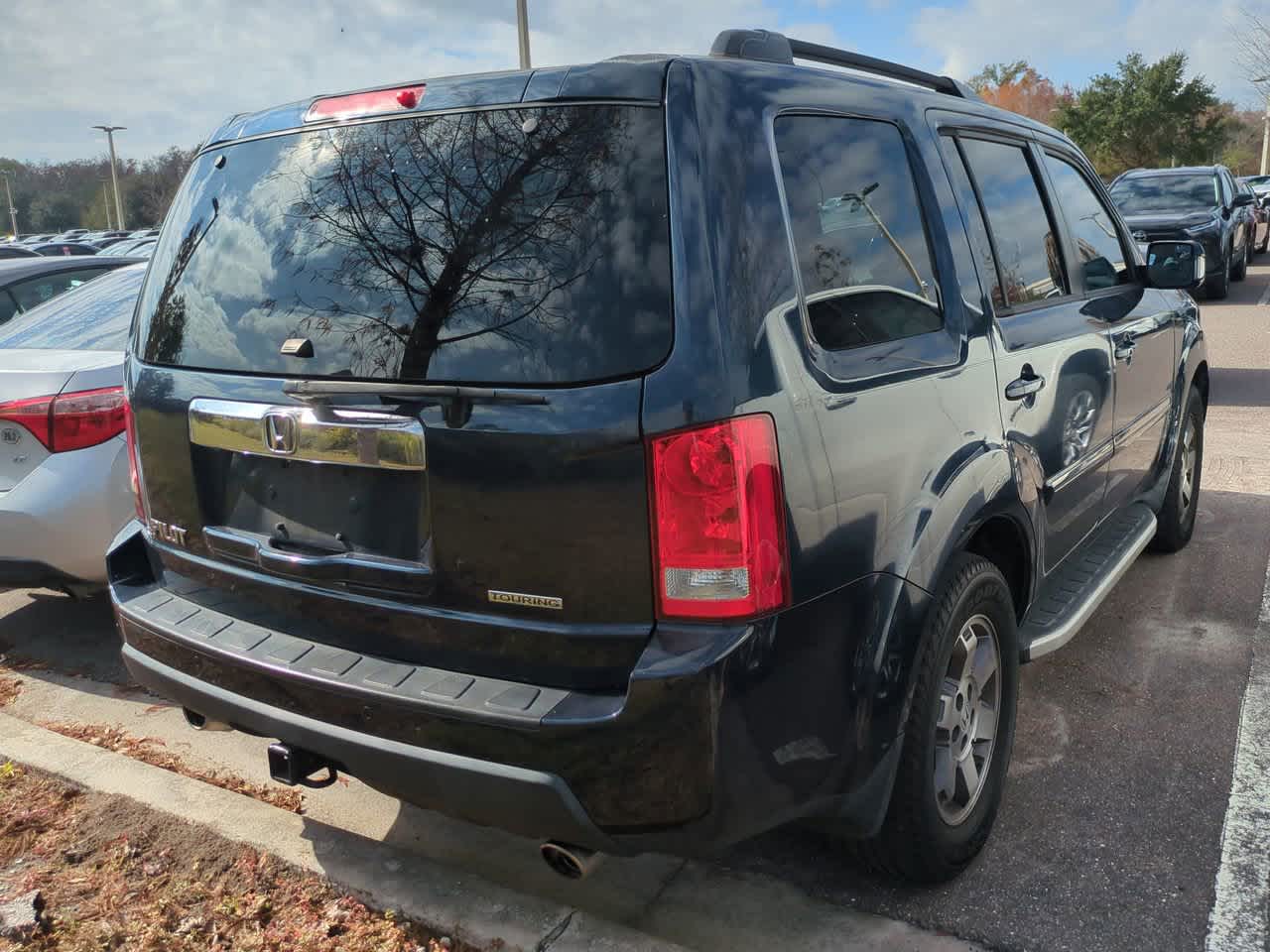 Thumbnail: 2011 Honda Pilot - 5