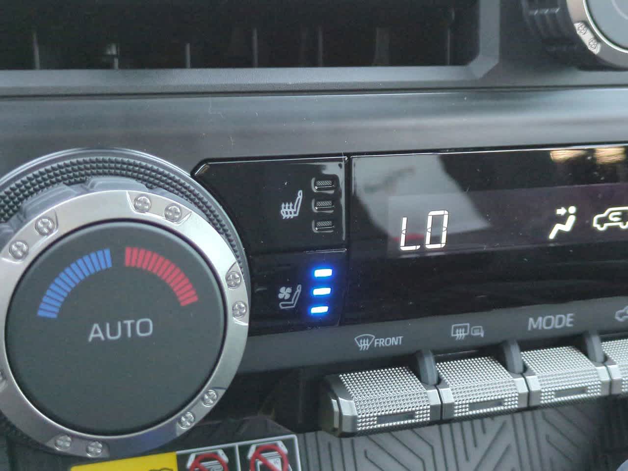 Thumbnail: 2025 Toyota 4Runner - 21