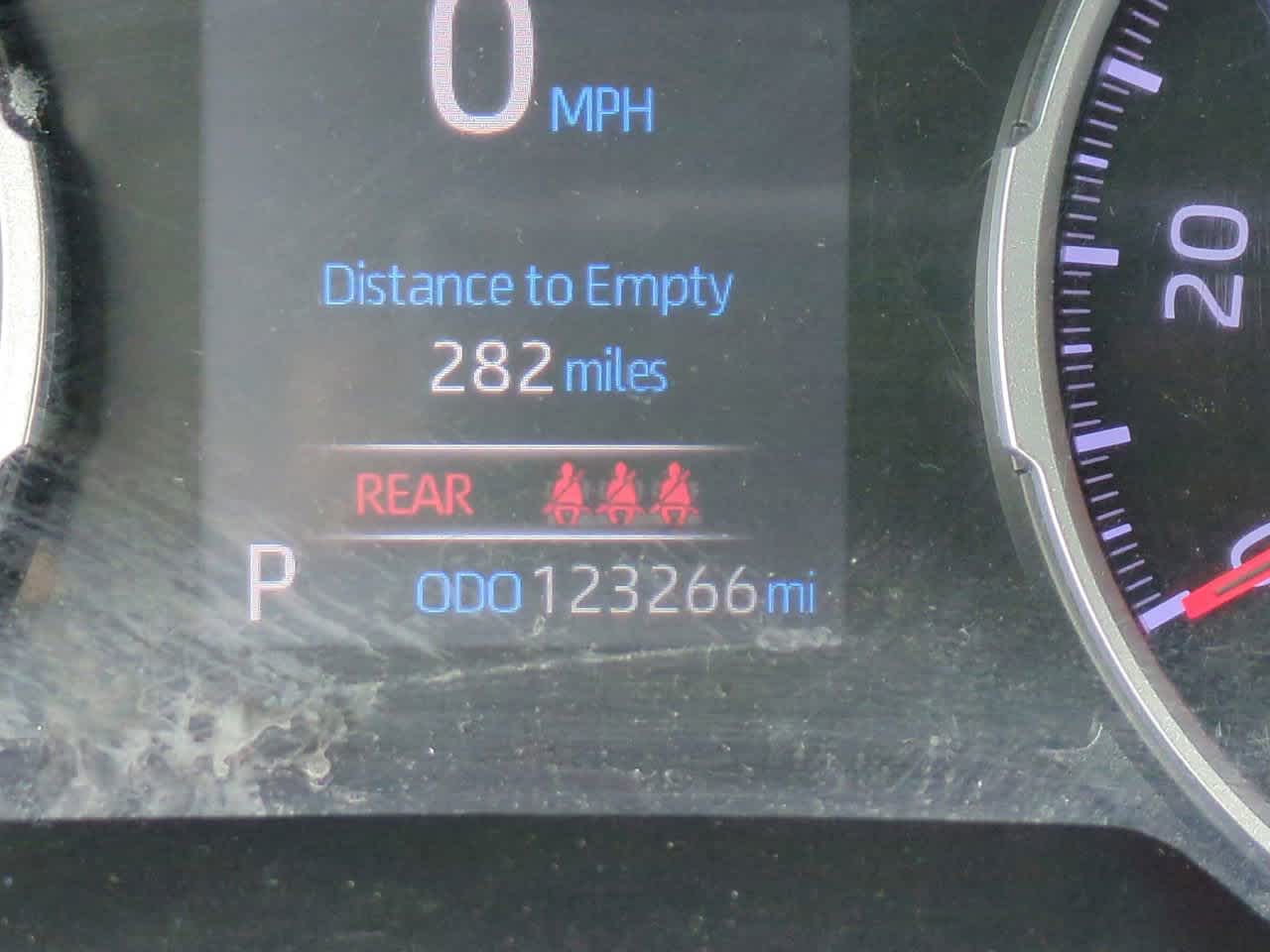 Thumbnail: 2021 Toyota RAV4 - 24
