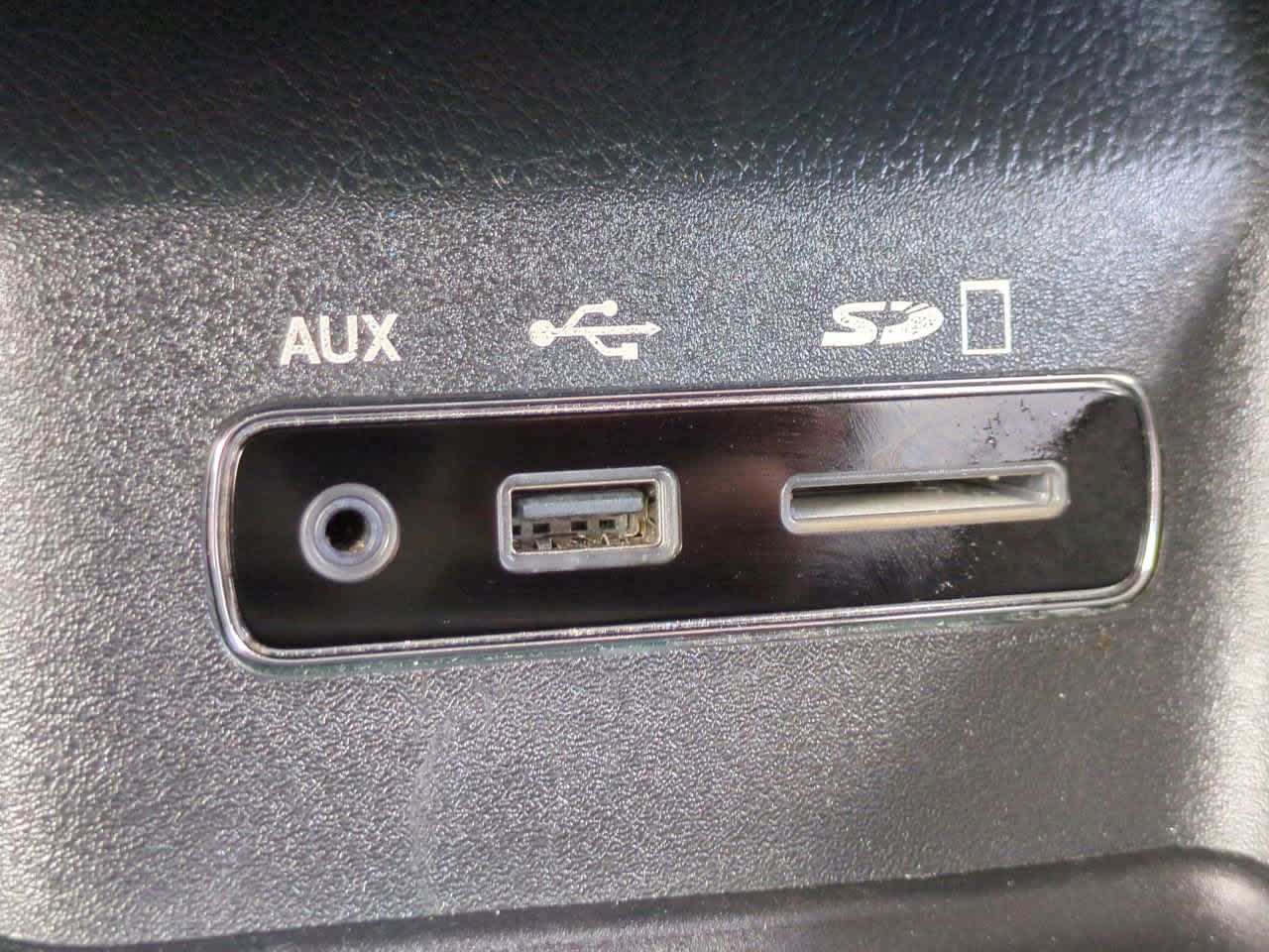 Thumbnail: 2017 Dodge Durango - 21