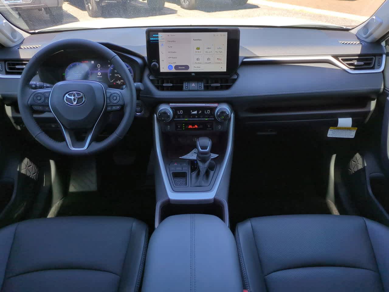 Thumbnail: 2025 Toyota RAV4 - 14