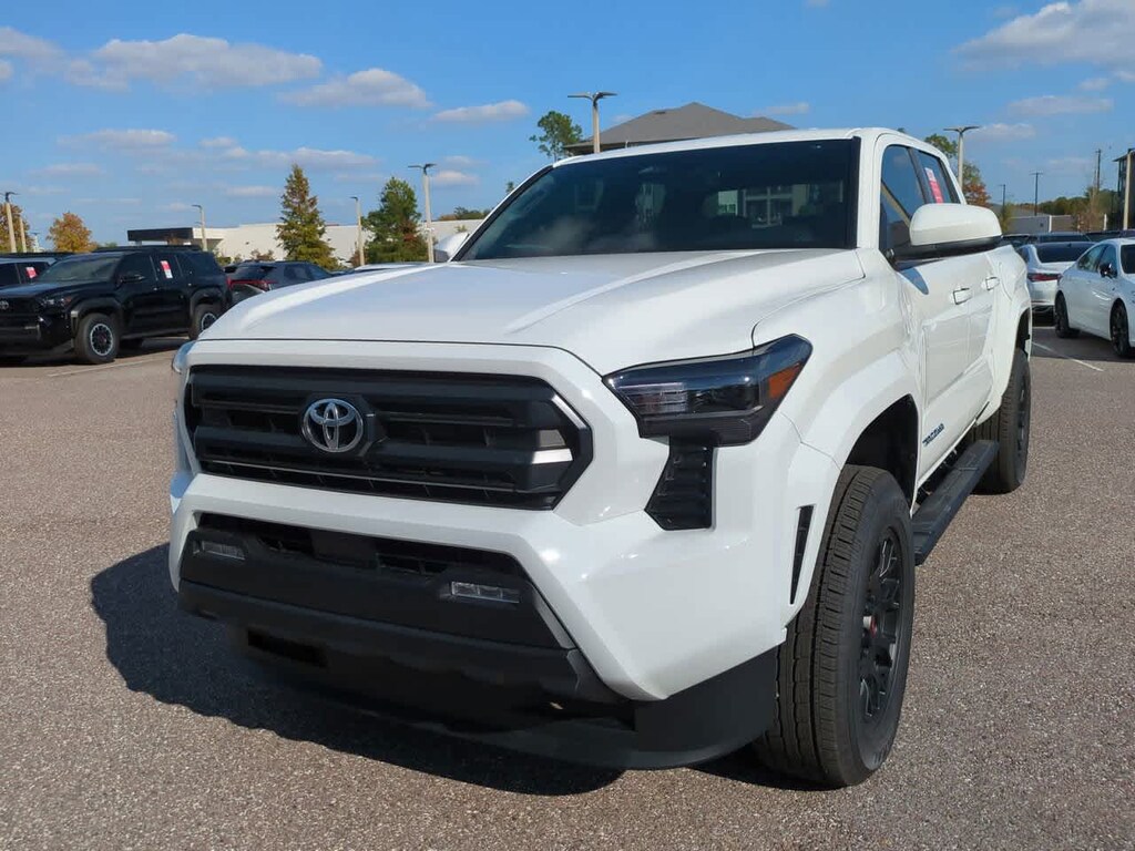 New 2025 Toyota Tacoma SR5 Truck Double Cab