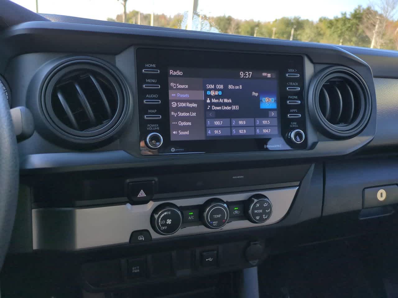 Thumbnail: 2020 Toyota Tacoma - 16