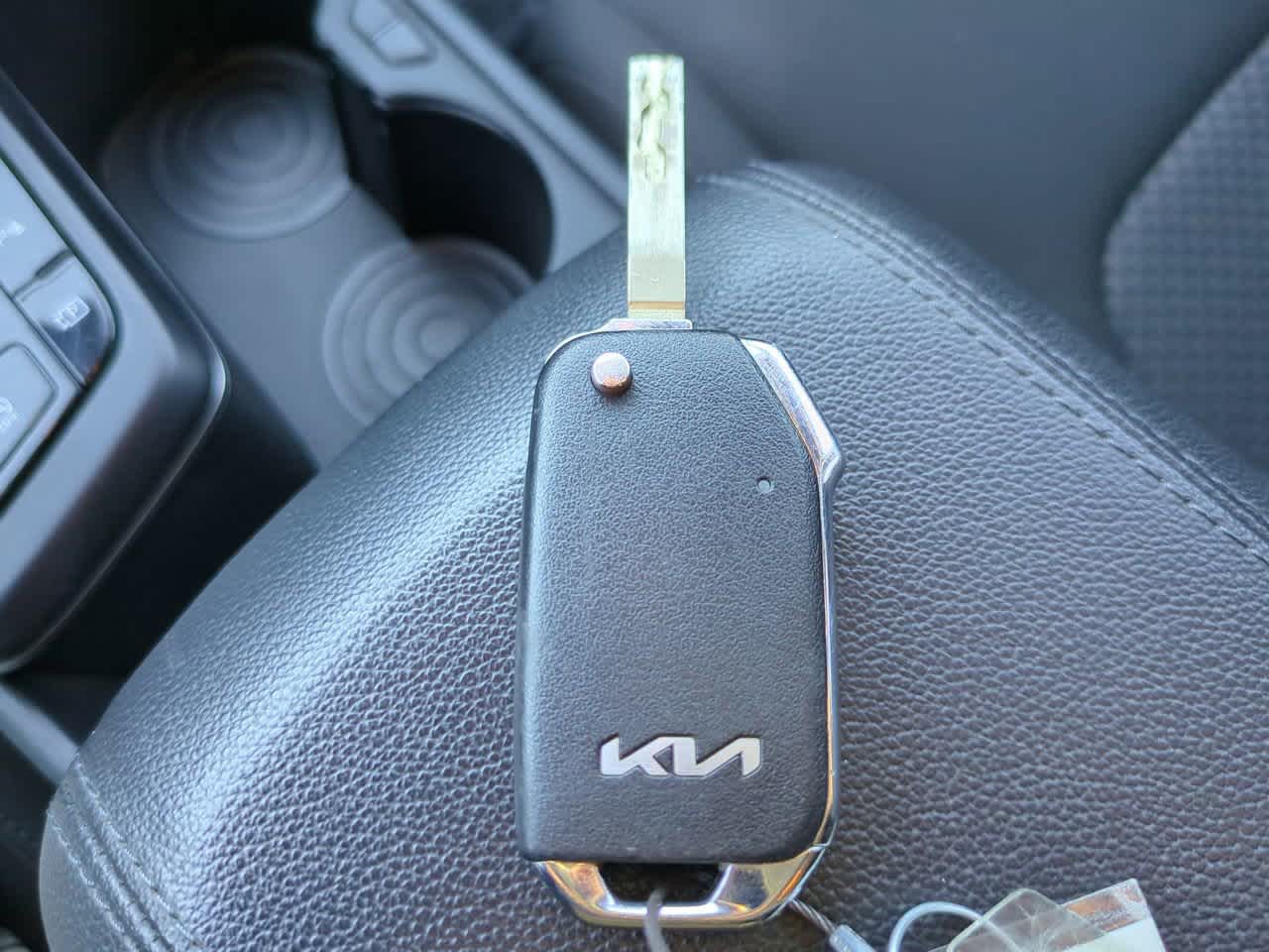 Thumbnail: 2024 Kia Sportage - 25