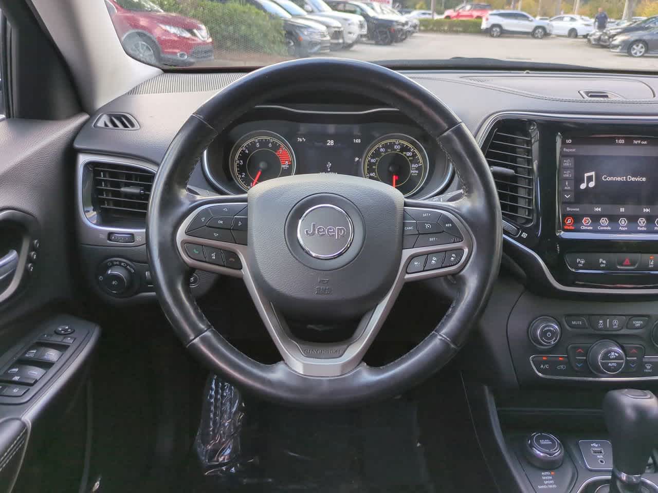 Thumbnail: 2021 Jeep Cherokee - 15