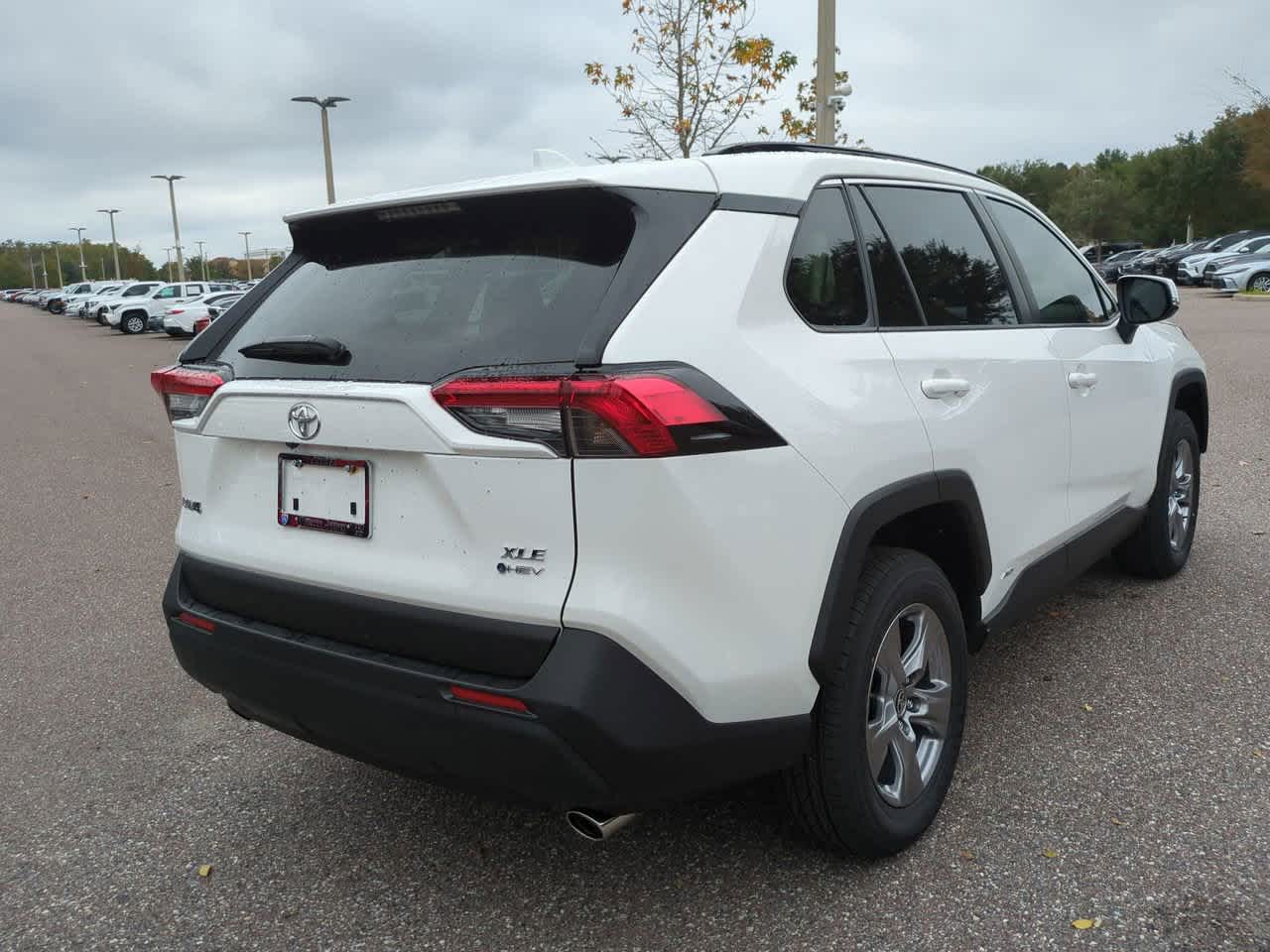 Thumbnail: 2025 Toyota RAV4 - 6