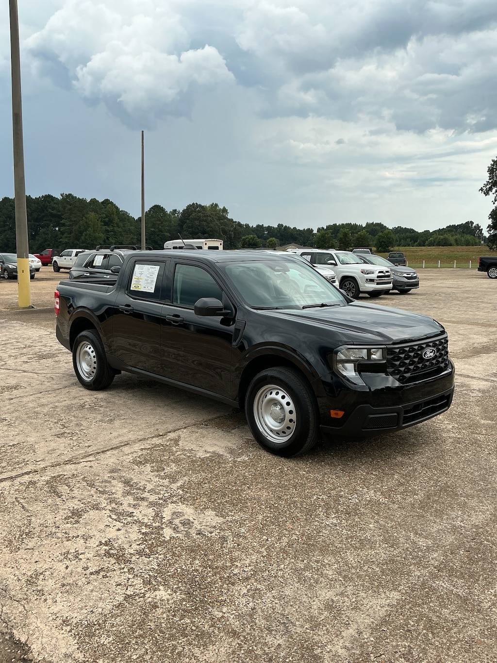 Used 2025 Ford Maverick XL Crew Cab Short Bed Truck