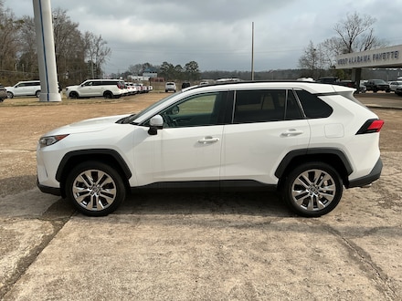 2020 Toyota RAV4 XLE Premium SUV