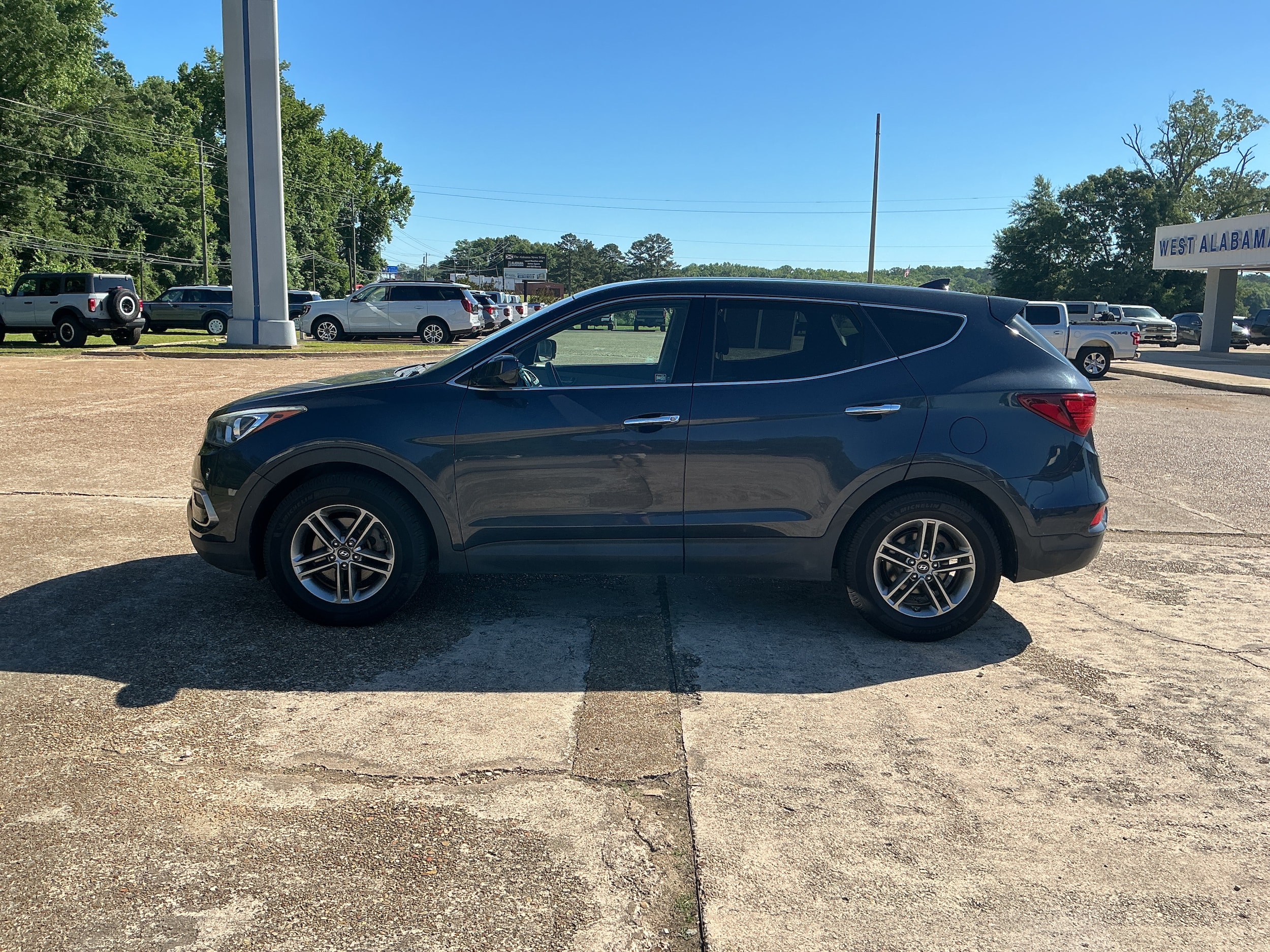 2017 Hyundai Santa Fe Sport's photo