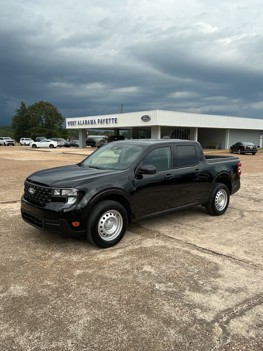 Used 2025 Ford Maverick XL Crew Cab Short Bed Truck