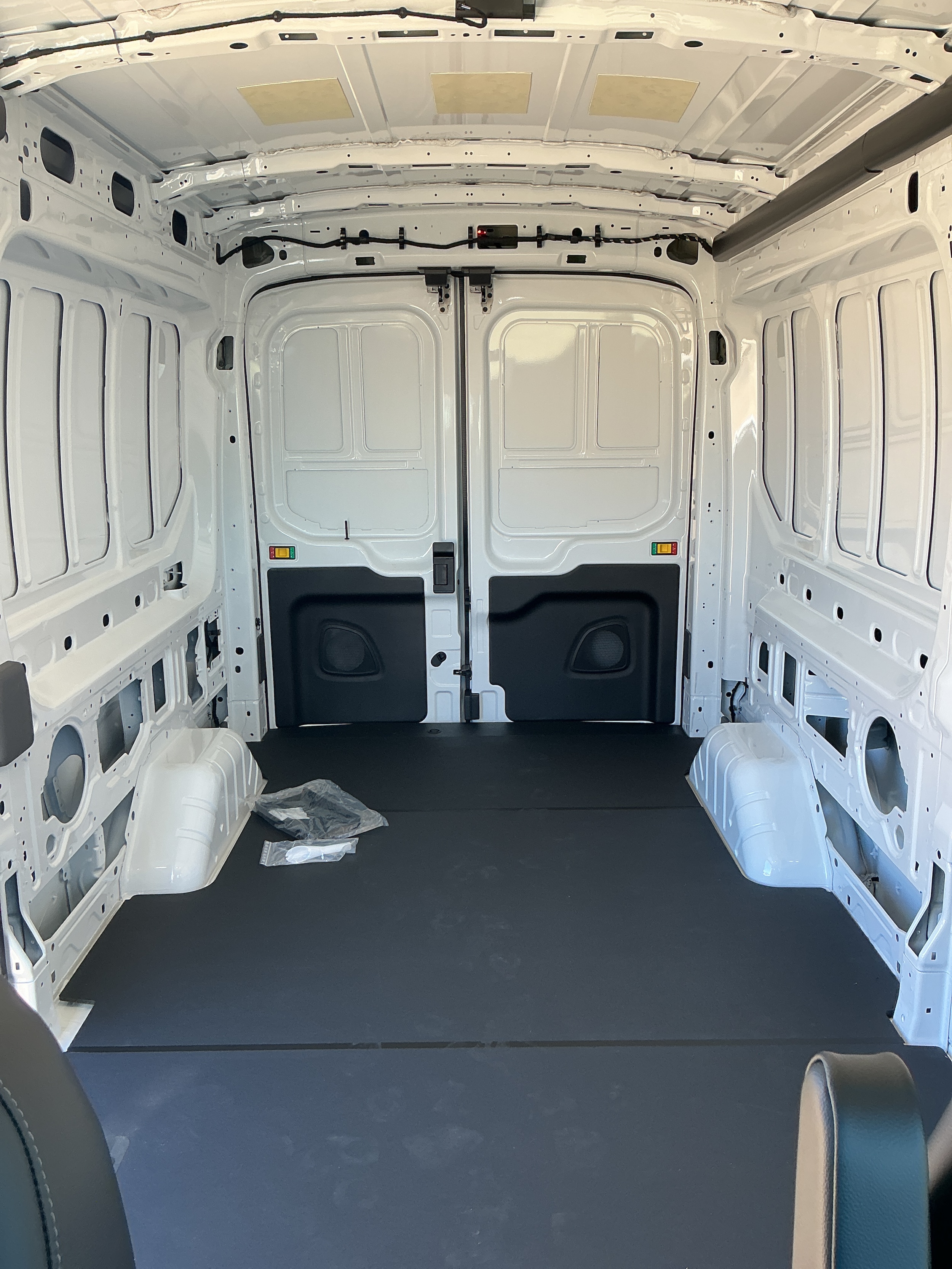 2026 Ford Transit Van Base - Photo 11