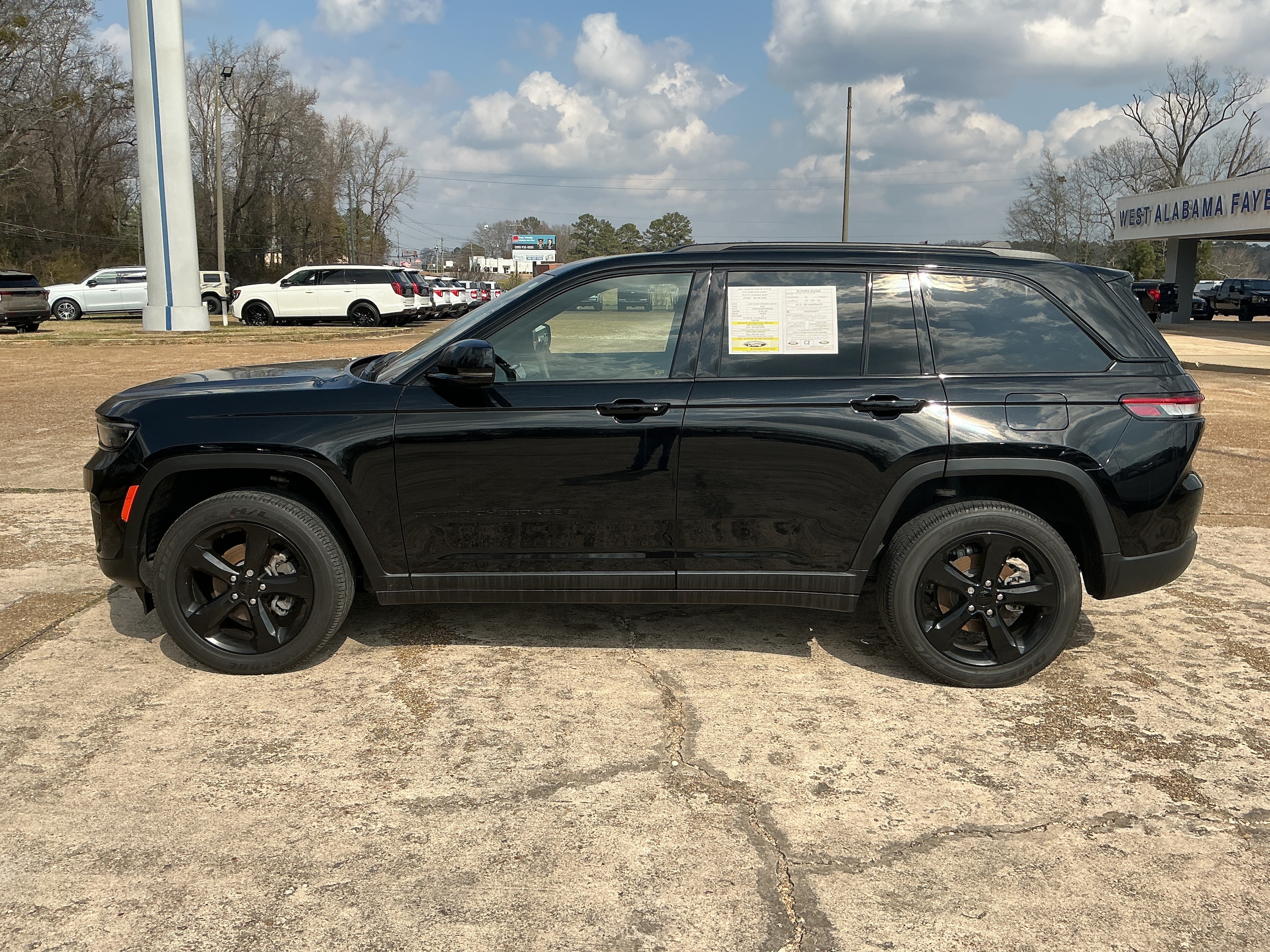 2023 Jeep Grand Cherokee Altitude
