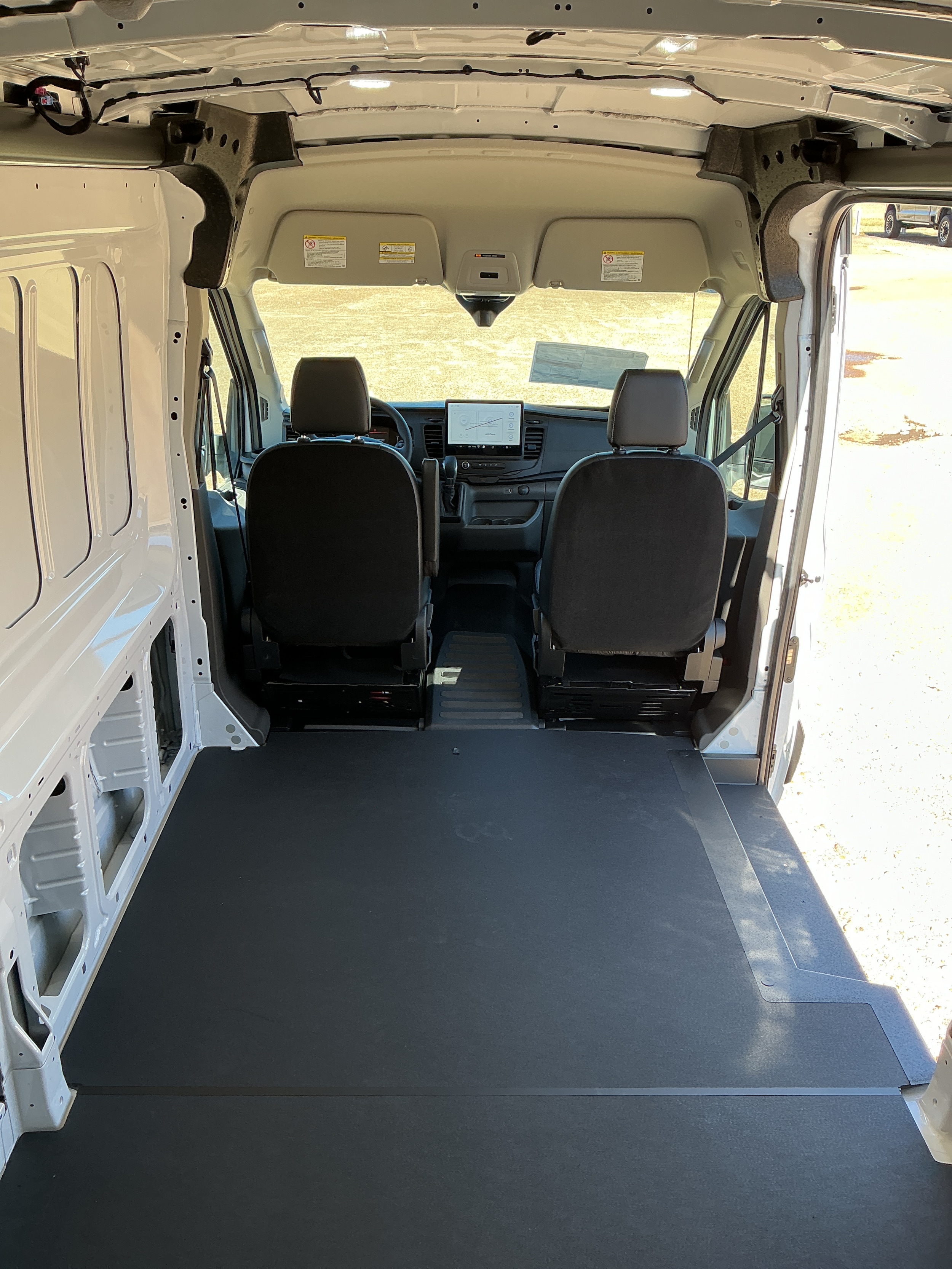 2026 Ford Transit Van Base - Photo 9