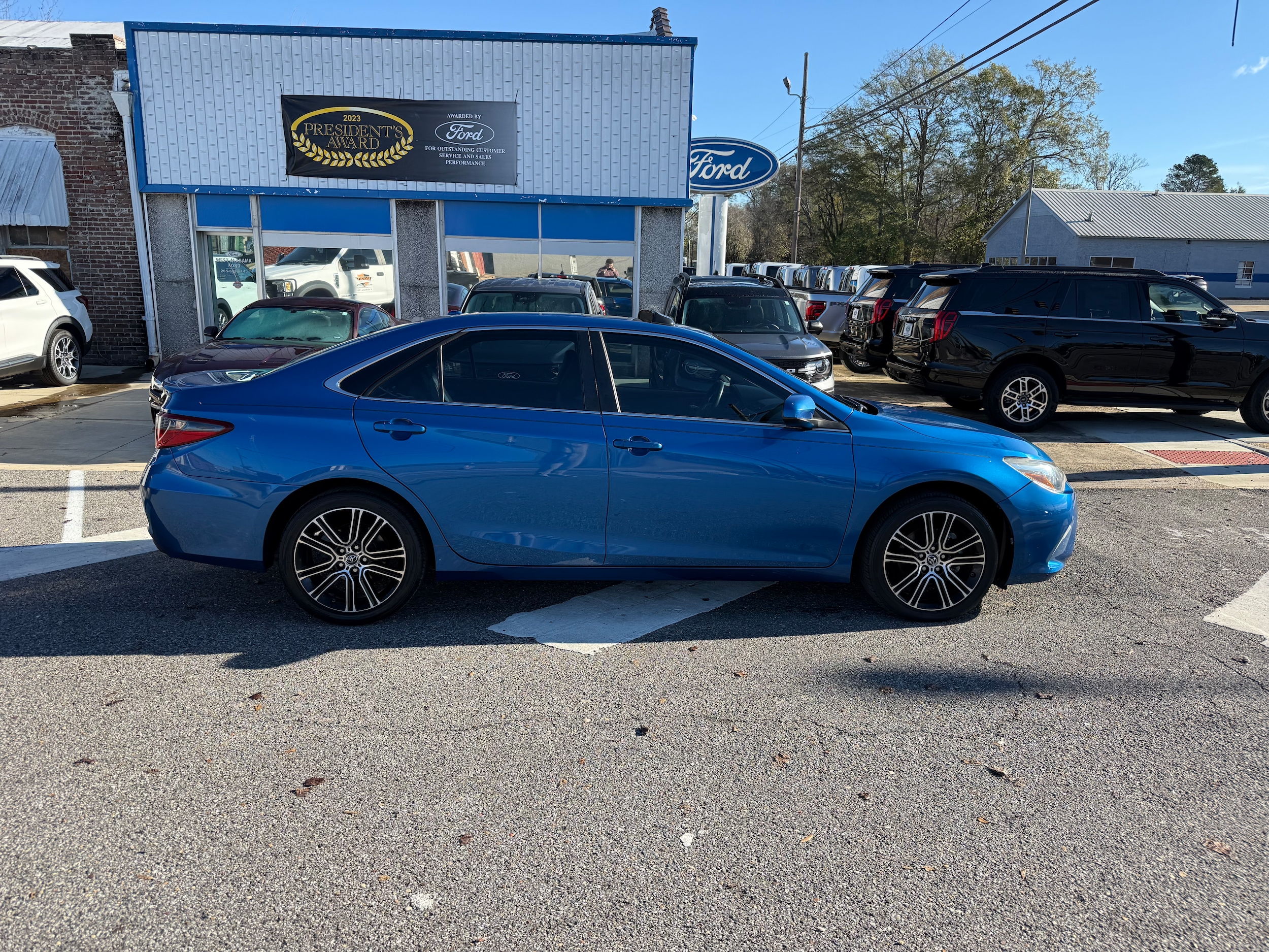 2016 Toyota Camry Special Edition