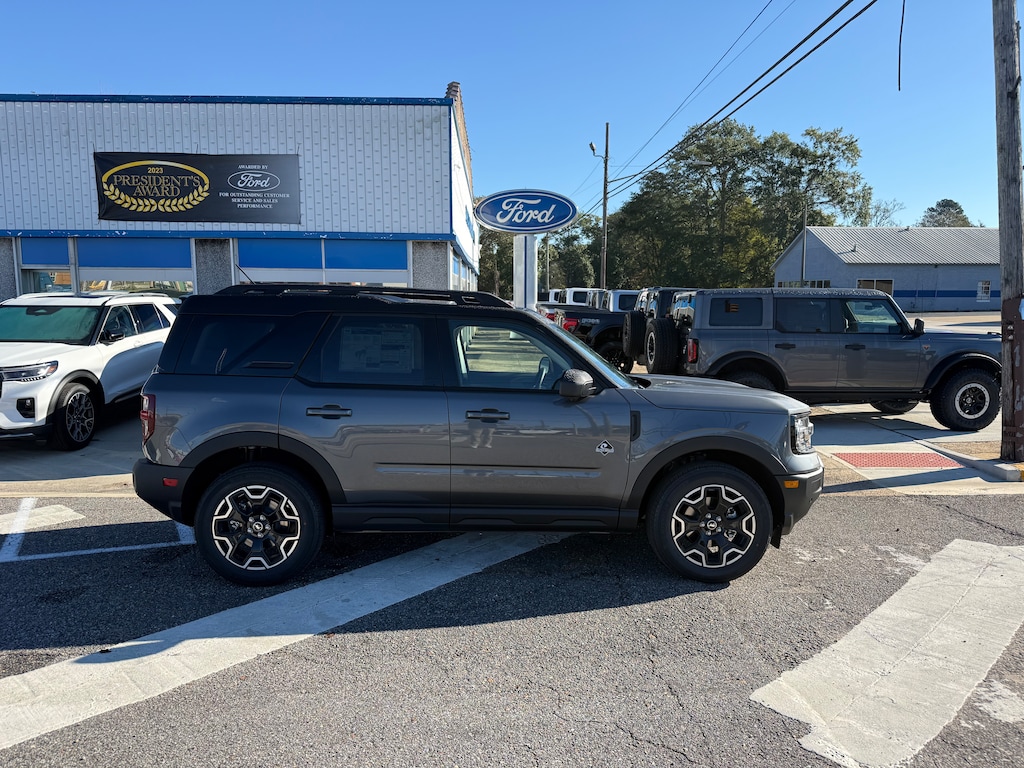 New 2025 Ford Bronco Sport Outer Banks SUV