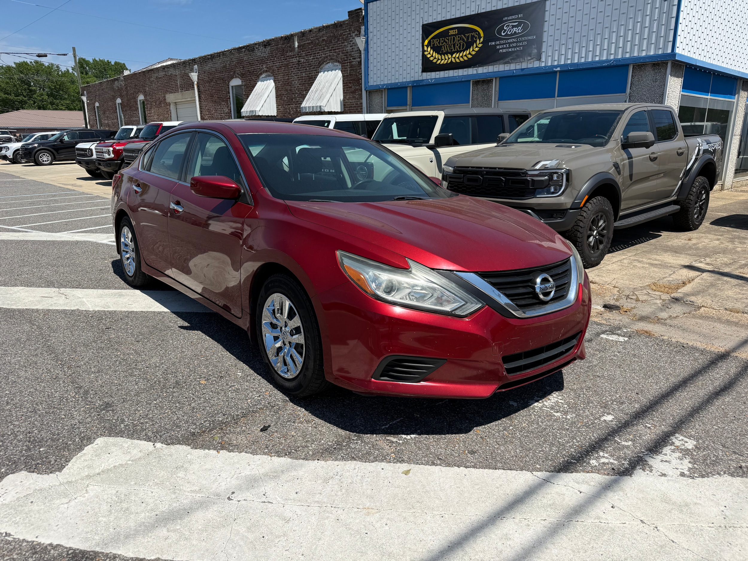 Used 2018 Nissan Altima S with VIN 1N4AL3AP1JC127676 for sale in Sulligent, AL