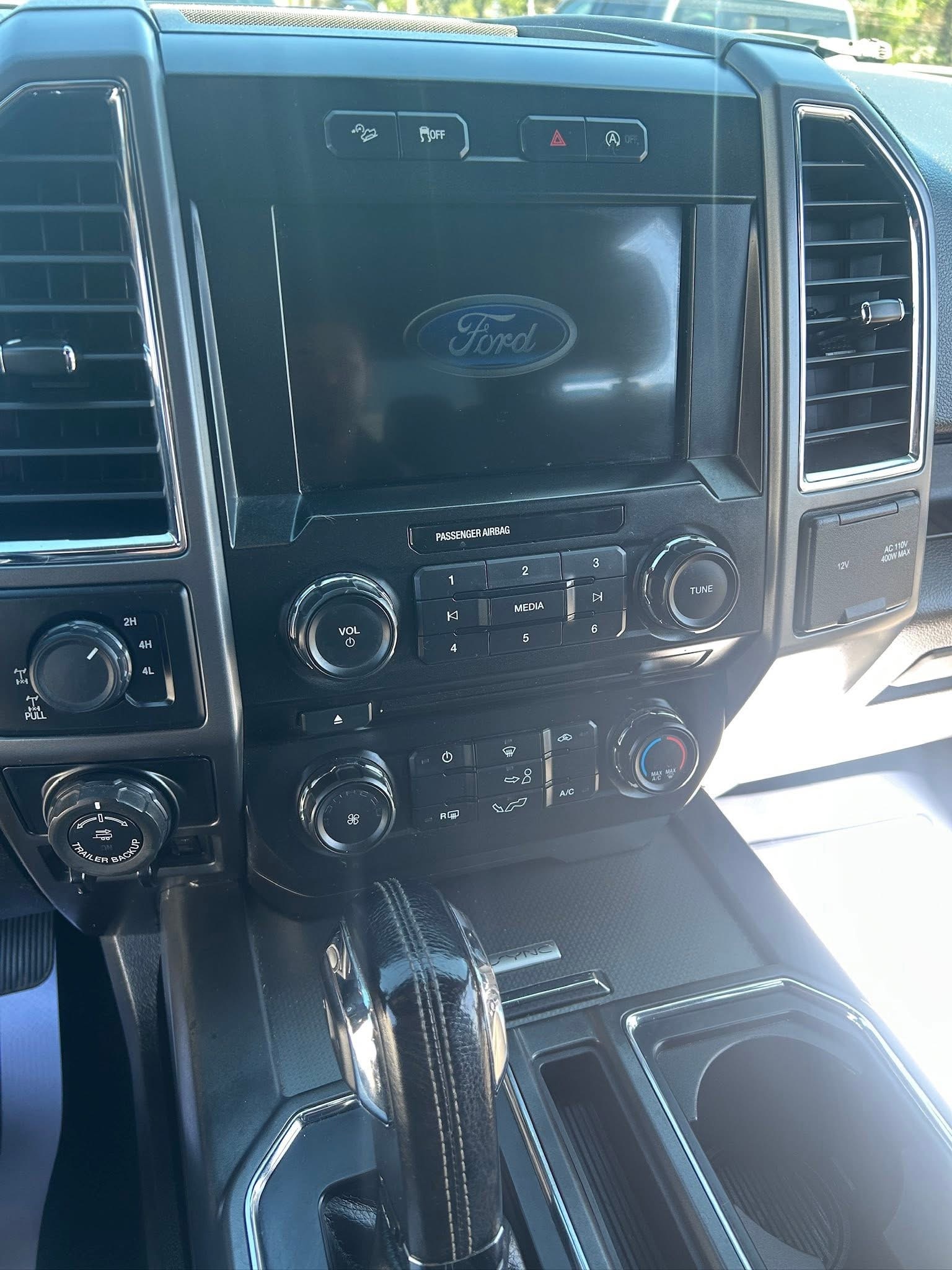 2016 Ford F-150 XLT - Photo 13