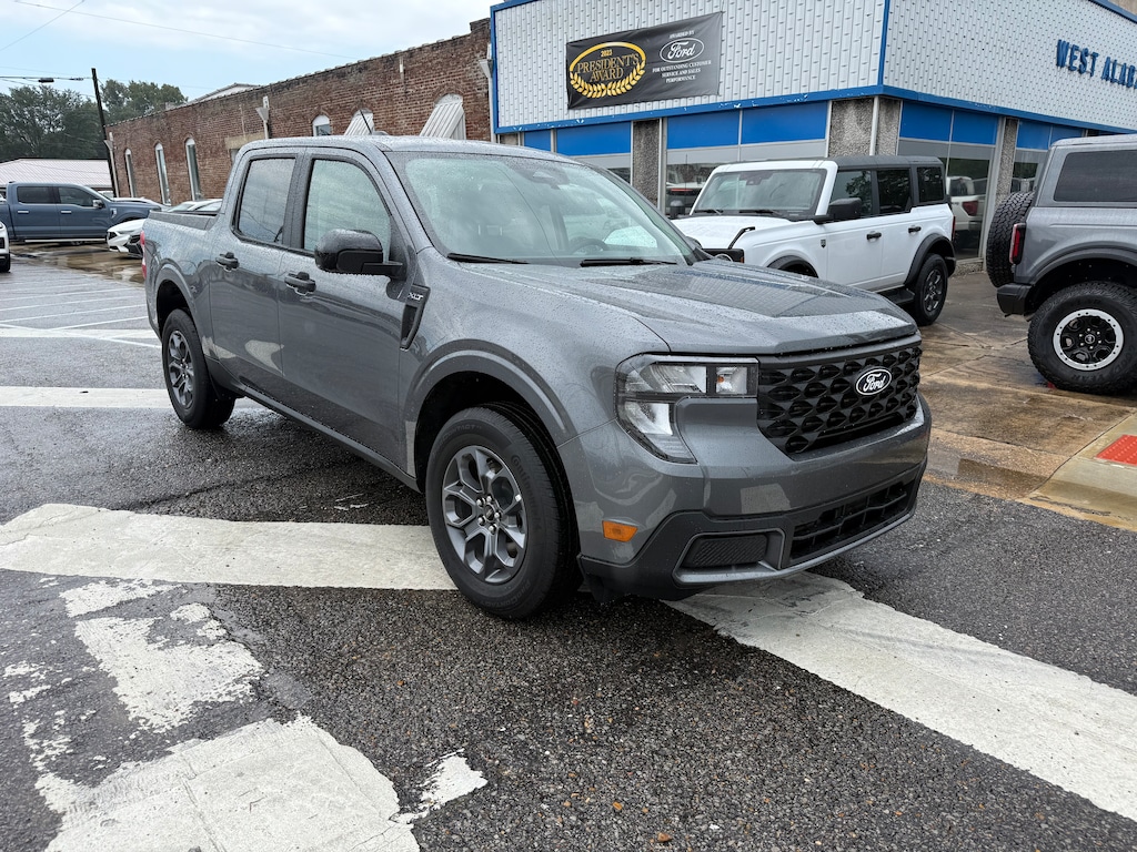 New 2025 Ford Maverick XLT TRUCK