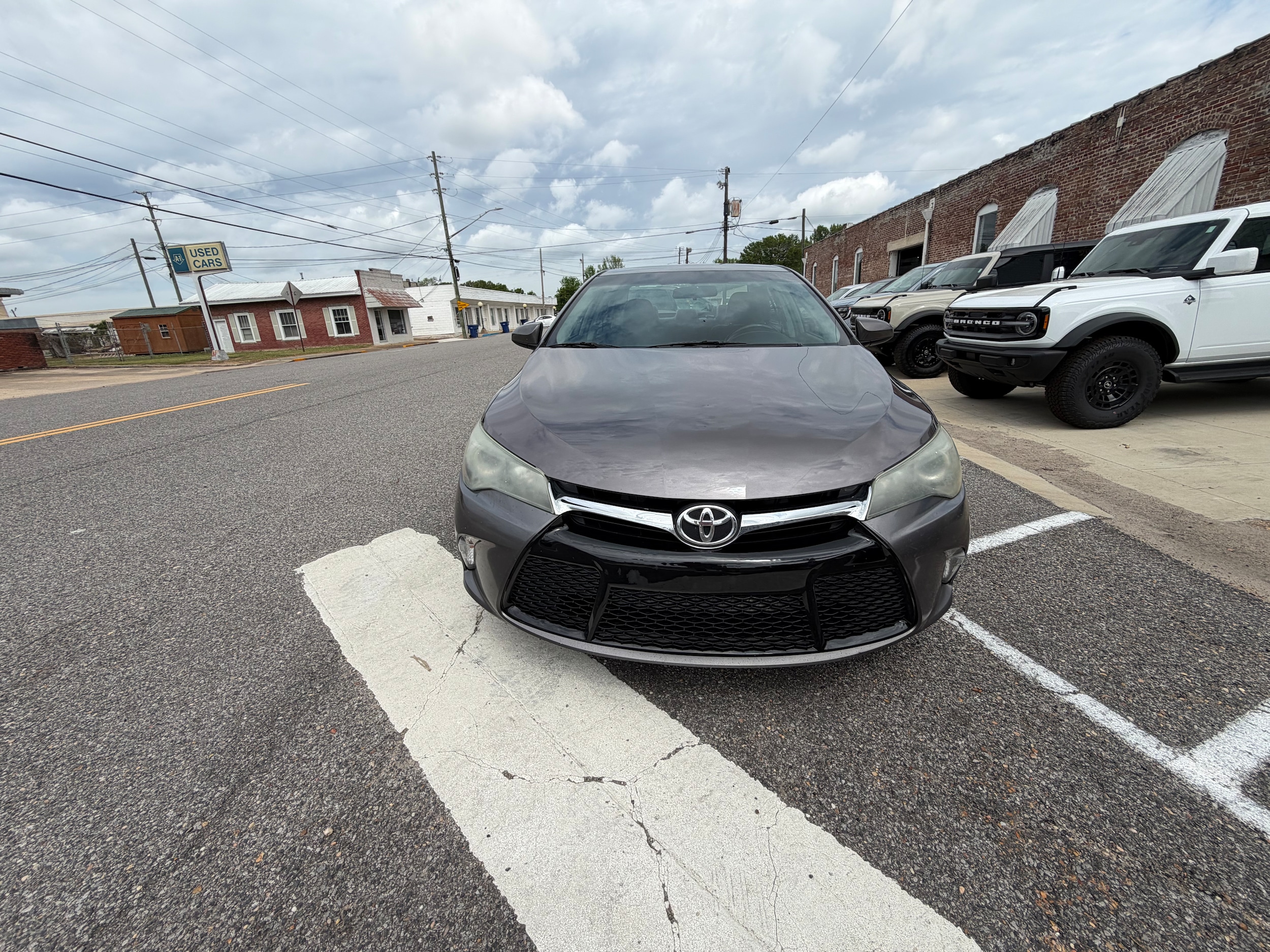Used 2017 Toyota Camry SE with VIN 4T1BF1FK7HU335682 for sale in Sulligent, AL