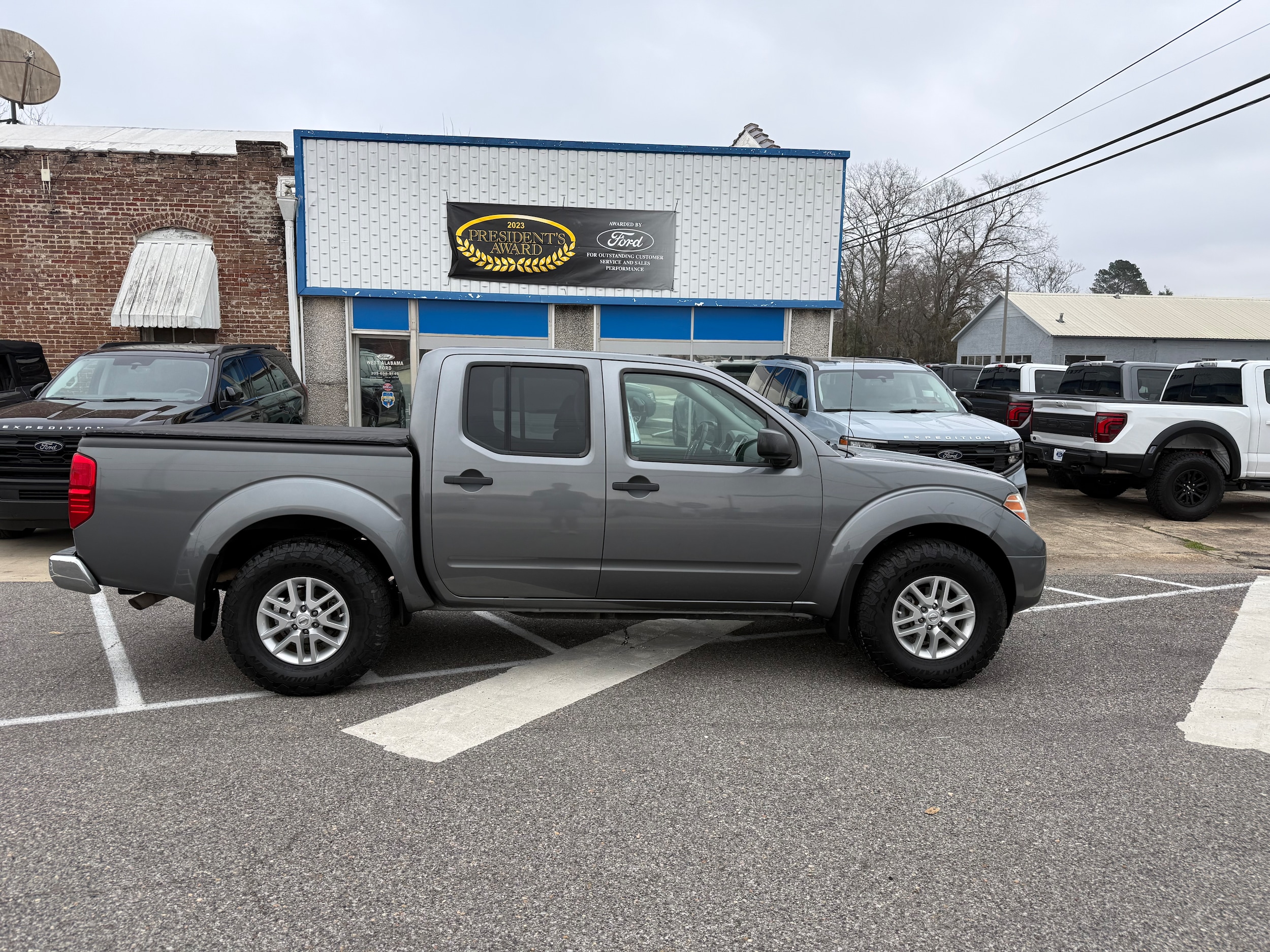 2019 Nissan Frontier SV