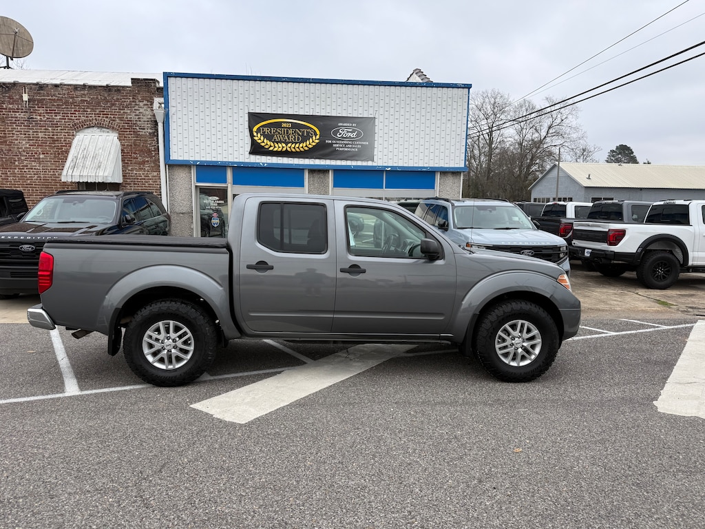 Used 2019 Nissan Frontier SV Truck Crew Cab