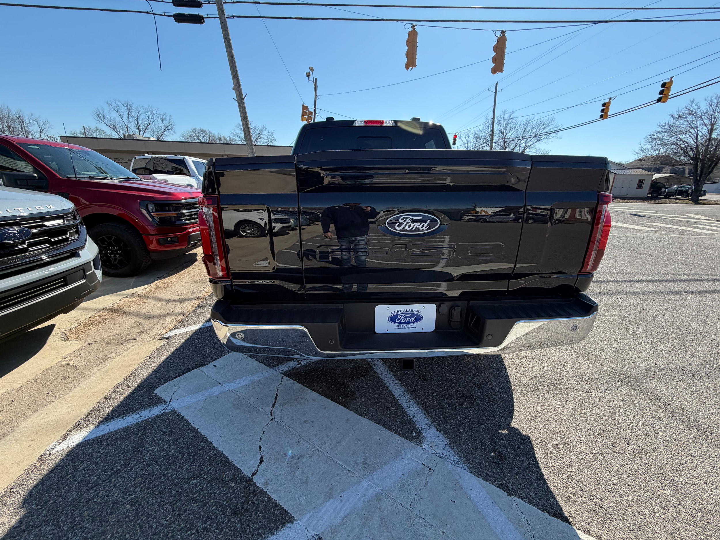 2025 Ford F-150 Lariat - Photo 12