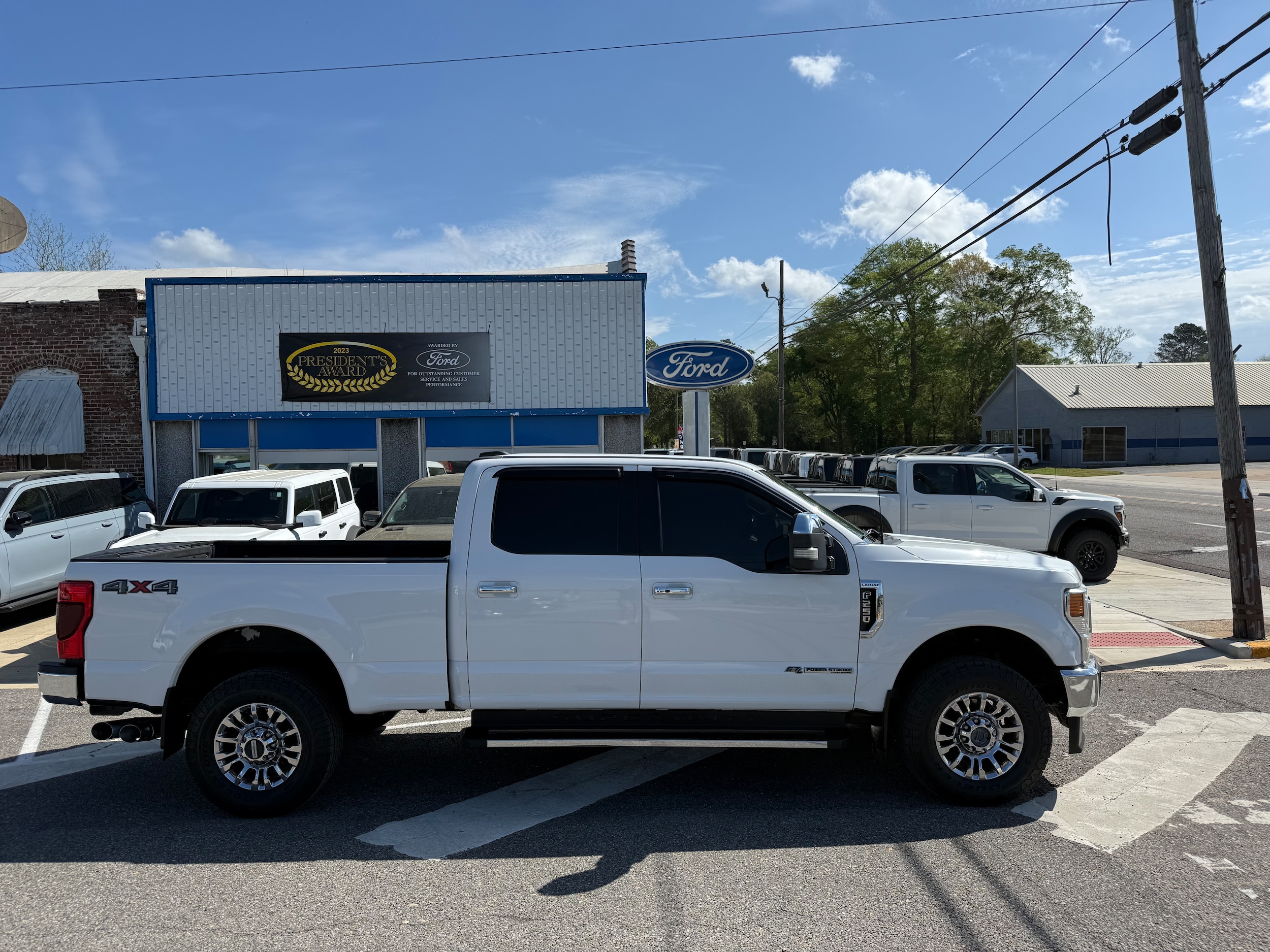 2022 Ford F-250 Lariat 4x4 Crew Cab 6-3/4' Box's photo