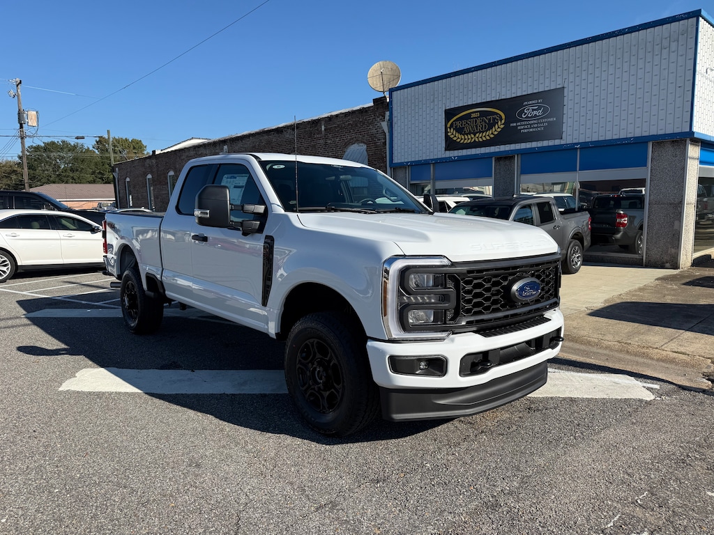 New 2026 Ford Super Duty F-350 XL TRUCK