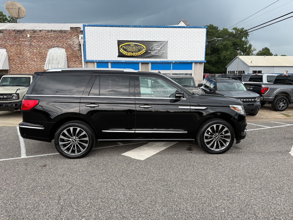 Used 2018 Lincoln Navigator Select SUV
