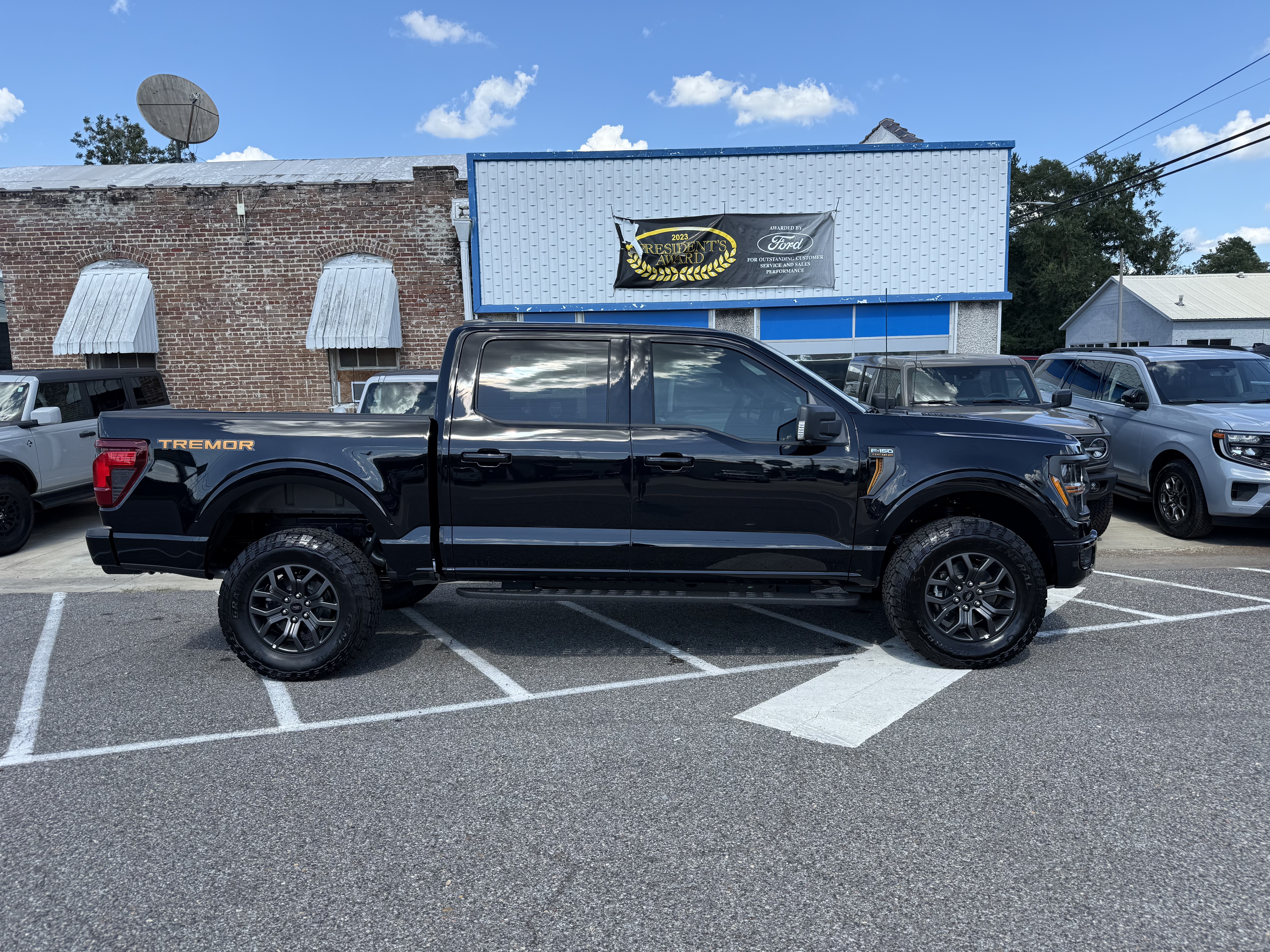 2026 Ford F-150 Tremor&reg; TRUCK
