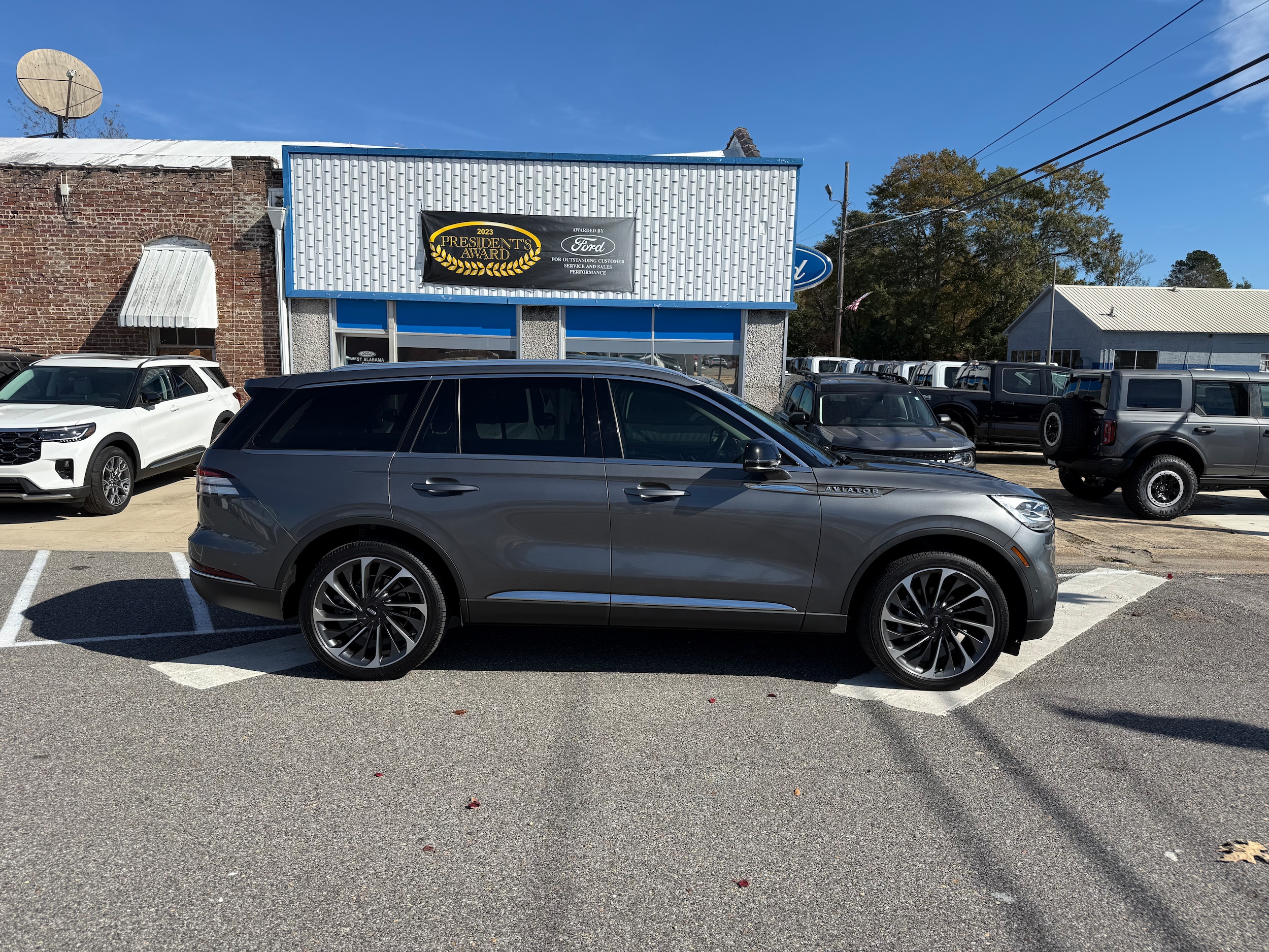 2024 Lincoln Aviator Reserve's photo