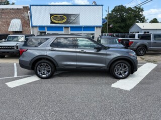 2026 Ford Explorer Active SUV