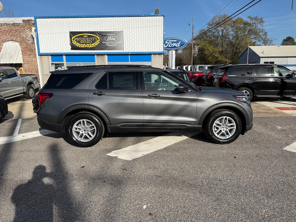 New 2026 Ford Explorer Active SUV