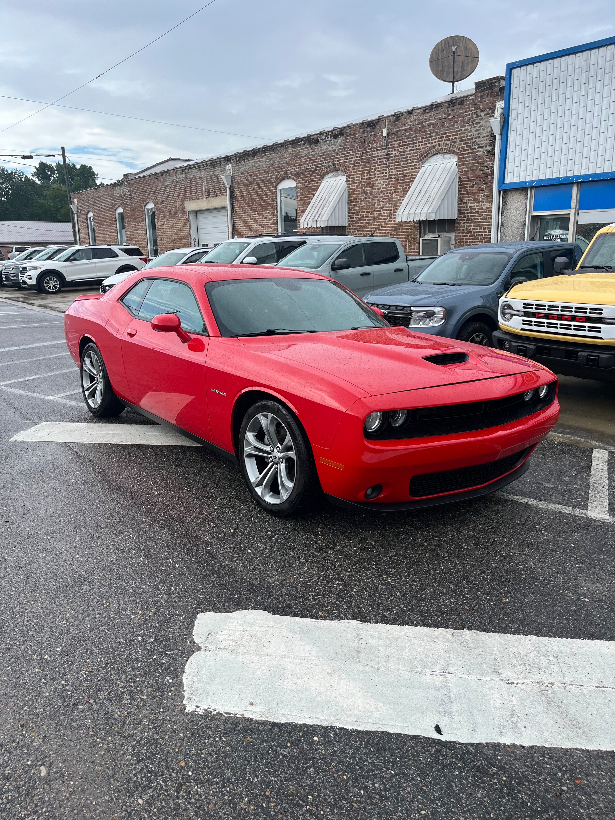 Used 2022 Dodge Challenger R/T with VIN 2C3CDZBT5NH108313 for sale in Sulligent, AL